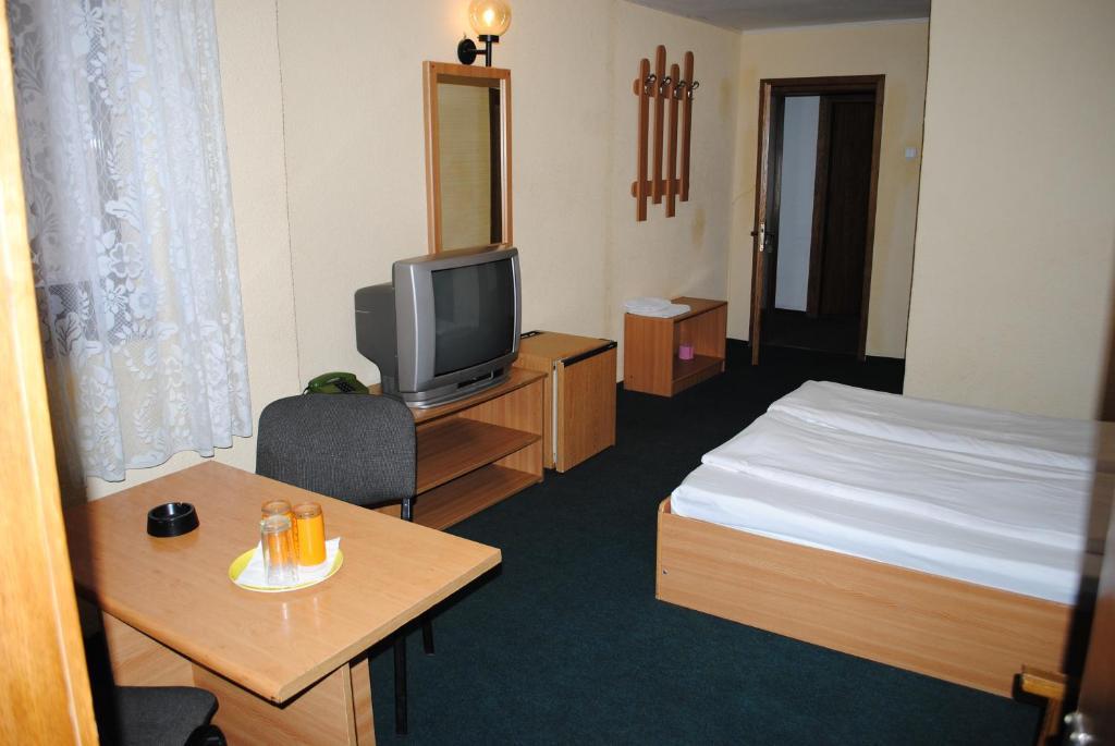 Hotel West Scheia Стая снимка