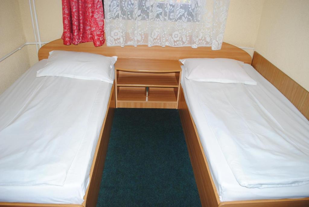 Hotel West Scheia Стая снимка