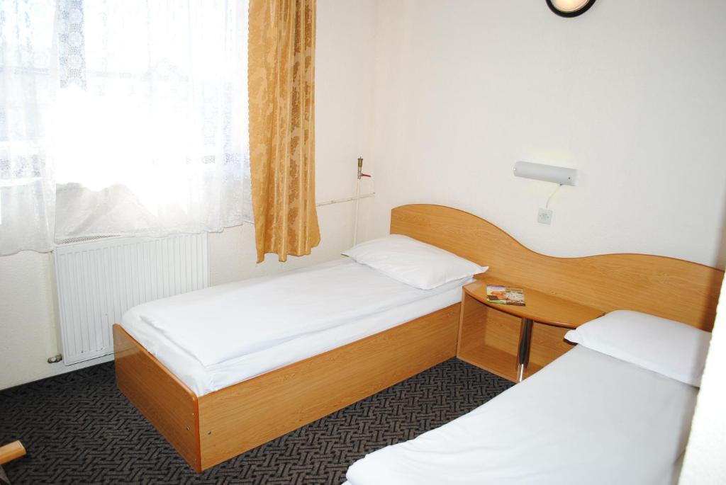 Hotel West Scheia Стая снимка